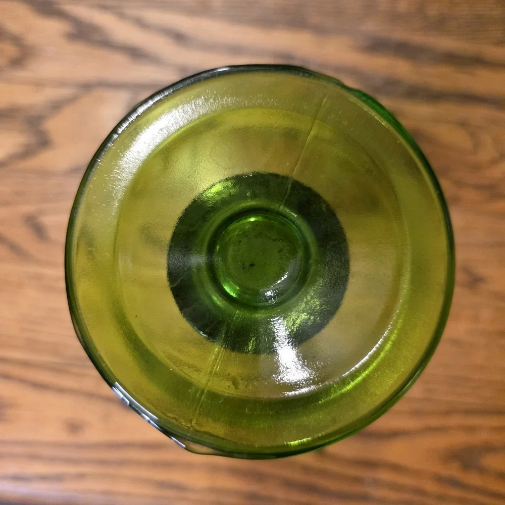 Vintage Green‎ Indiana Glass Footed Vase w/ Harvest Grape Leaves Design